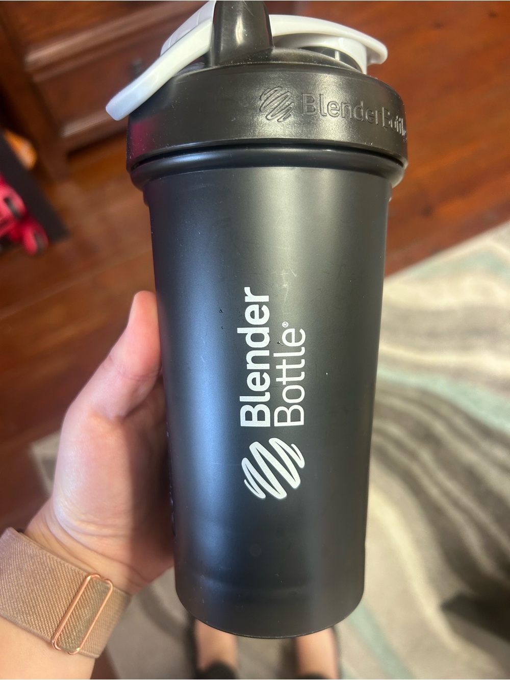 BlenderBottle Classic Shaker Bottle - Black